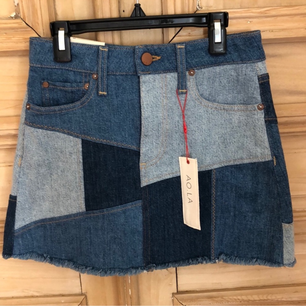 ALICE+OLIVIA DENIM SKIRT - Picture 3 of 6
